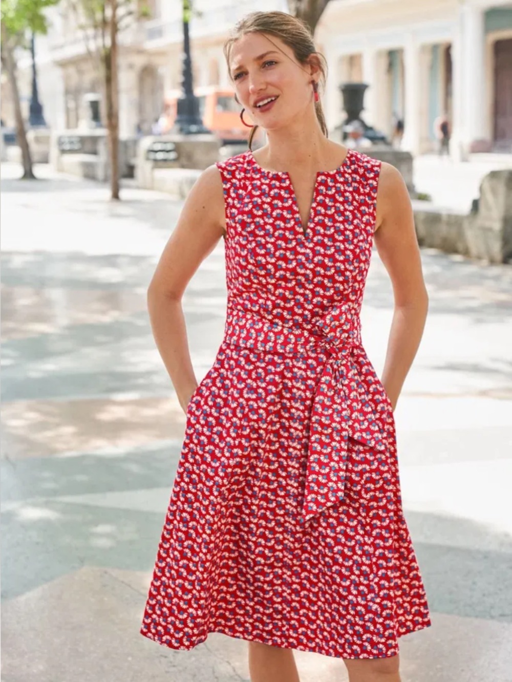 Boden Mischa Belted Red Daisy Petals Fit Flare Dress